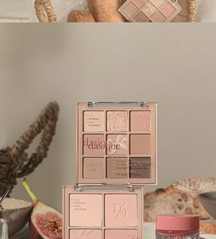 Dasique Shadow Palette - 24 Muted Nuts 7.5g